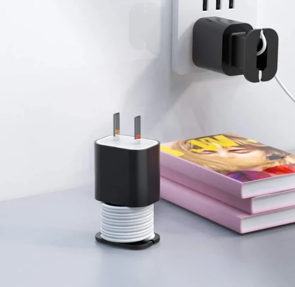 (🎄Christmas Big Sale -49% OFF)2 In 1 Silicone Charger Protector